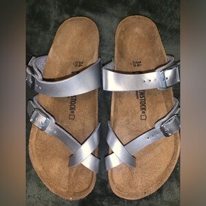 BIRKENSTOCK KIDS MAYARI SANDALS
